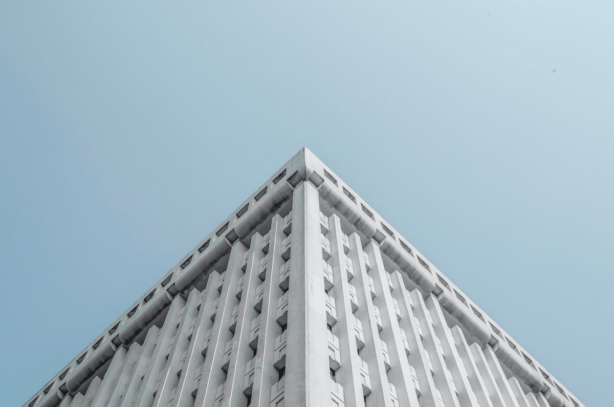 又一大佬跳楼了！